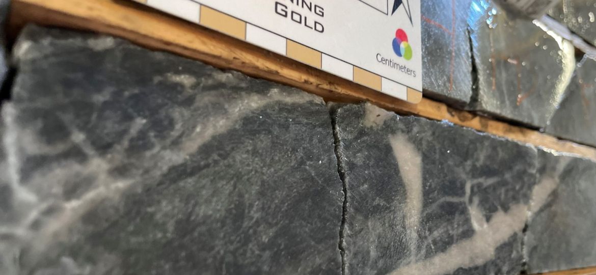 First Mining Gold Corp--First Mining annonce les premiers r-sult